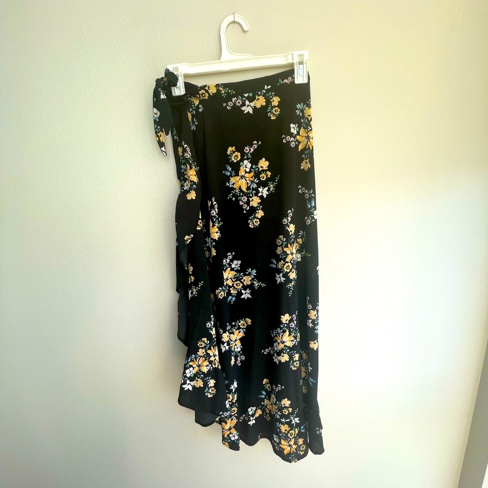Floral wrapped midi skirt
